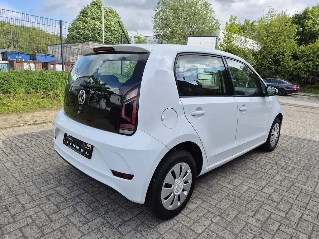 Usado VW up! 65 CV (47 kW) 2021 Blanco Utilitario