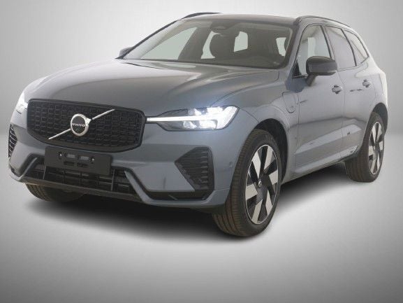 Gebraucht Volvo XC60 Plus 455 PS (334 kW) 2024 Thunder grey / metallic SUV