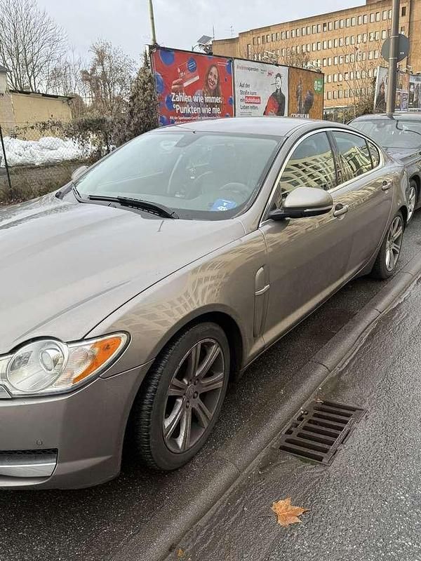 Gebraucht Jaguar XF Luxury 241 PS (177 kW) 2010 Limousine