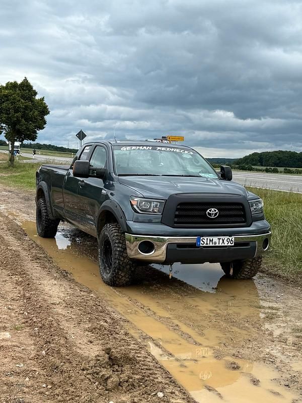 Grau Gebraucht 2007 Toyota Tundra Abholung | 24.250 € - Bild 1/4