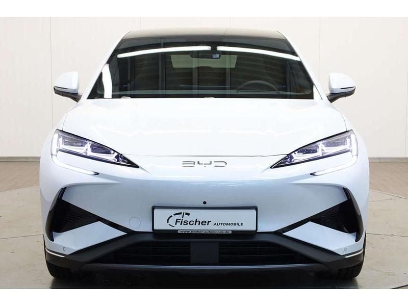 Neu BYD Sealion 7 Comfort 230 kW (313 PS) 2025 Polar white SUV