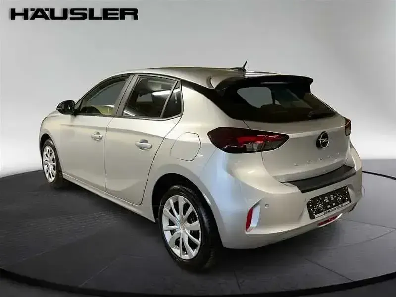 Używany Opel Corsa 2024 Srebrny Hatchback