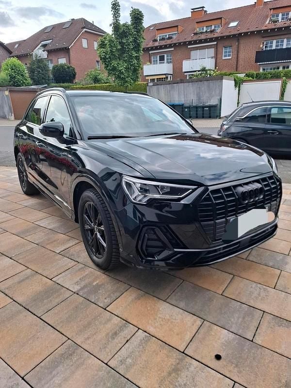 Schwarz Gebraucht 2021 Audi Q3 S-Line SUV | 31.000 € (Superpreis) - Bild 1/4