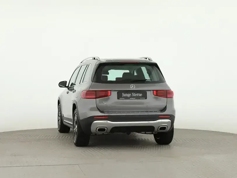 Gebraucht Mercedes GLB180 Advanced 136 PS (100 kW) 2025 Grau SUV