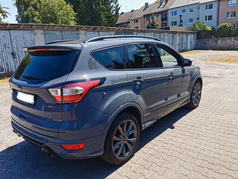Gebraucht Ford Kuga ST-Line 230 PS (169 kW) 2019 Grau SUV