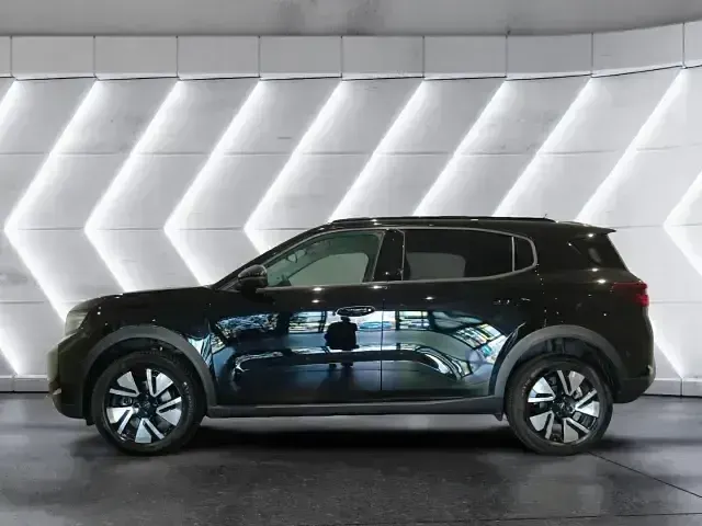 Usata Opel Frontera 145 CV (106 kW) 2025 Nero SUV