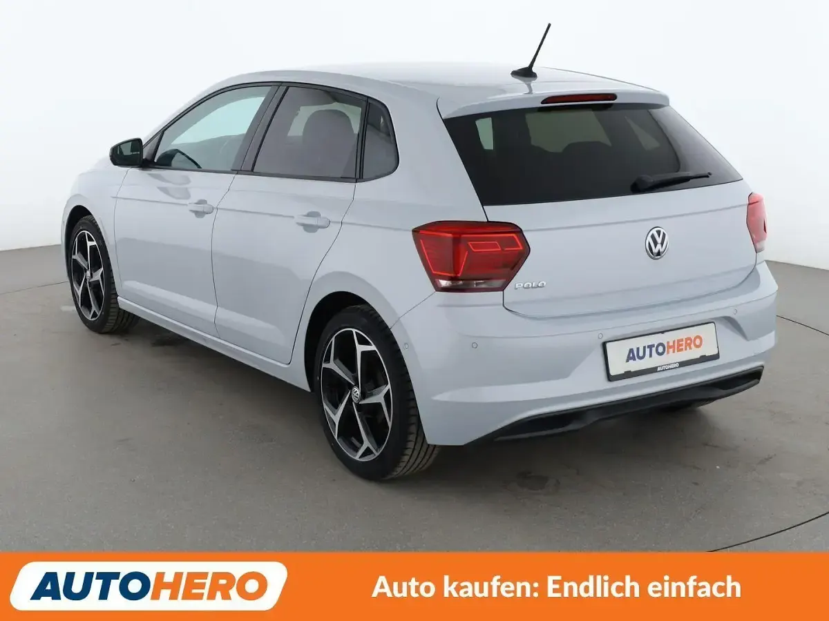 Używany VW Polo Highline 95 KM (69 kW) 2017 Srebrny Hatchback