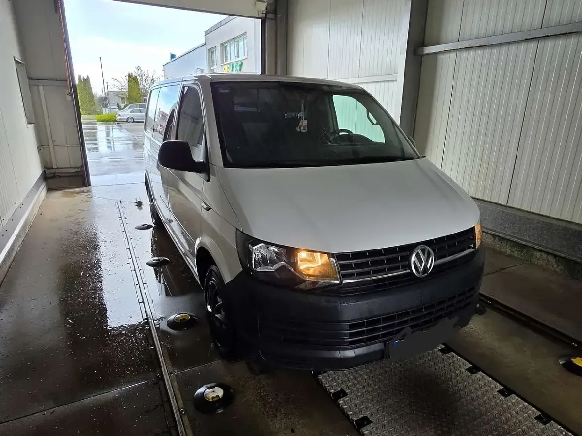 Gebraucht VW T6 150 PS (110 kW) 2019 Weiß Van