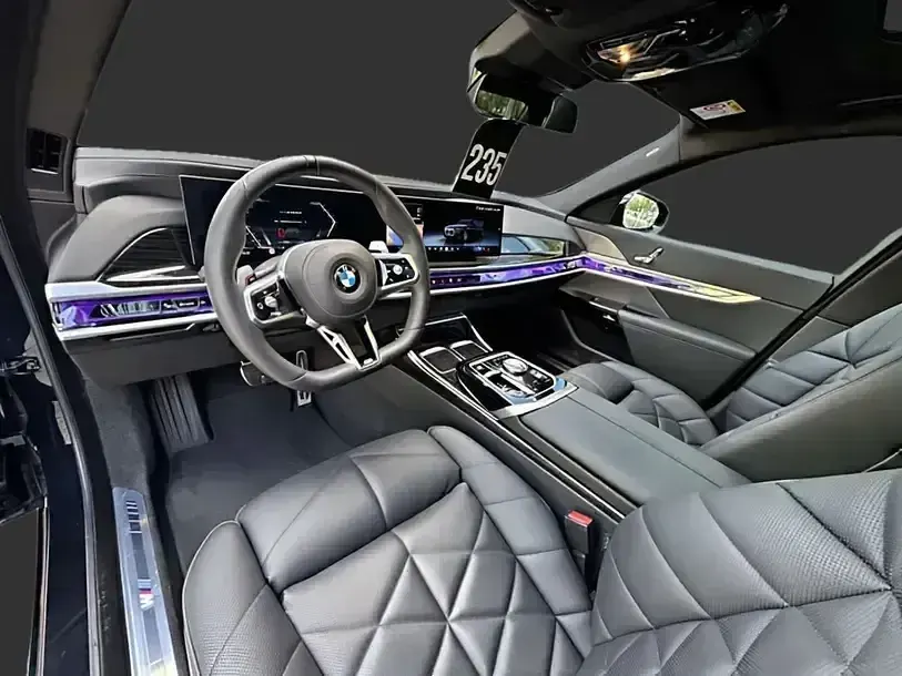 Gebraucht BMW 740 M Sport 2025 Schwarz Limousine