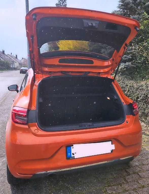 Gebraucht Renault Clio V Intens 101 PS (74 kW) 2020 Orange Limousine