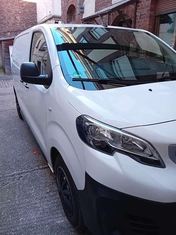 Gebraucht Peugeot Expert 122 PS (89 kW) 2021 Van