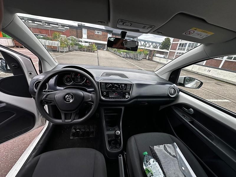 Gebraucht VW up! 60 PS (44 kW) 2018 Weiß Kleinwagen