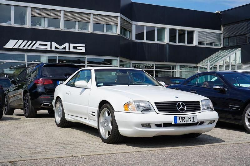 Weiß Gebraucht 2001 Mercedes SL500 AMG line Cabrio | 22.999 € (Guter Preis) - Bild 1/4