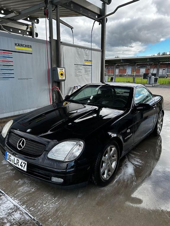 Schwarz Gebraucht 1998 Mercedes 230 Cabrio | 2.499 € (Superpreis) - Bild 1/4