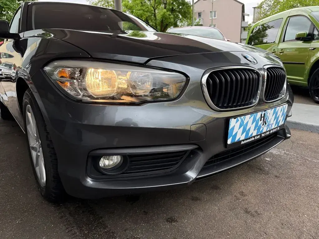 Gebraucht BMW 116 Advantage 116 PS (85 kW) 2016 Grau Kleinwagen