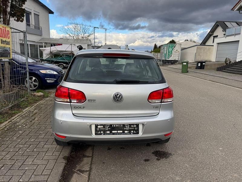 Gebraucht VW Golf VI Trendline 105 PS (77 kW) 2010 Silber Kleinwagen
