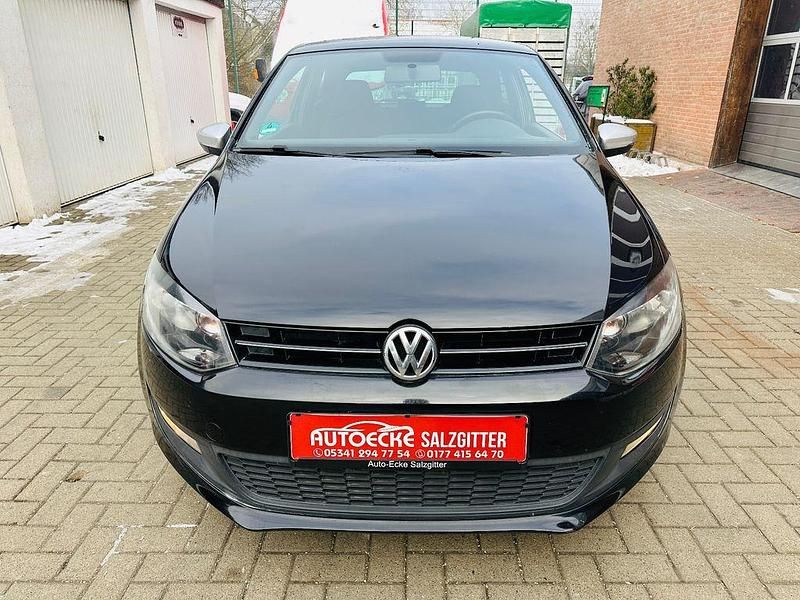 Gebraucht VW Polo Black Edition 69 PS (50 kW) 2013 Schwarz Kleinwagen