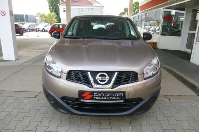 Gebraucht Nissan Qashqai Visia 117 PS (86 kW) 2012 Andere farbe metallic SUV