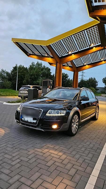 Schwarz Gebraucht 2012 Audi A6 Kombi | 5.000 € (Superpreis) - Bild 1/4