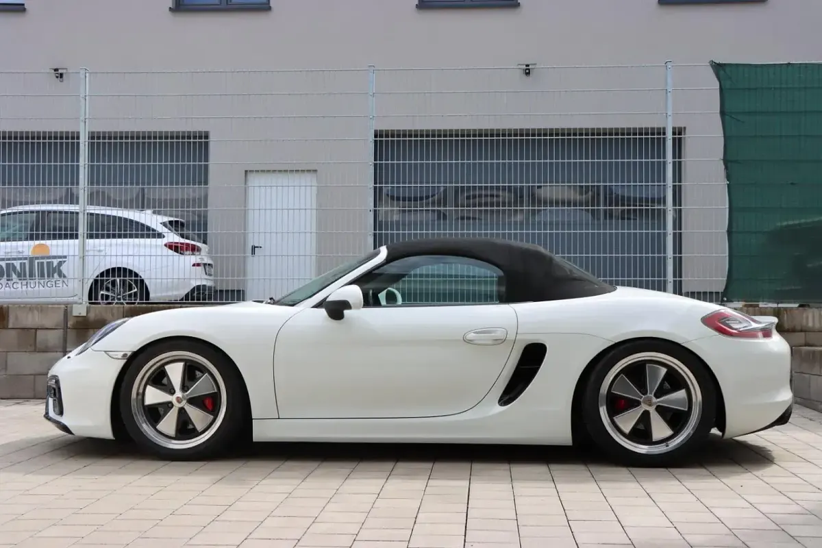 Gebraucht Porsche Boxster 330 PS (242 kW) 2016 Weiß Cabrio
