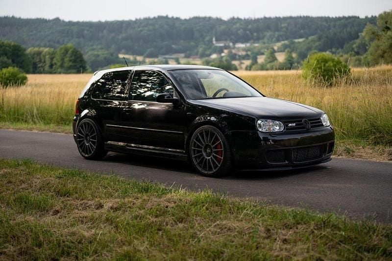 Gebraucht VW Golf IV R 241 PS (177 kW) 2003 Schwarz Limousine