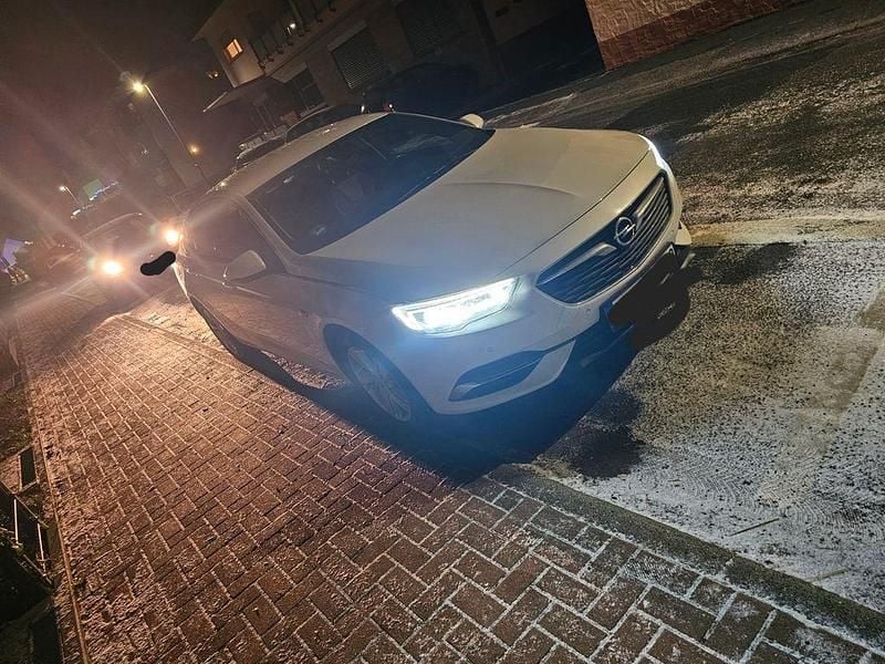 Gebraucht Opel Insignia Innovation 170 PS (125 kW) 2019 Weiß Limousine