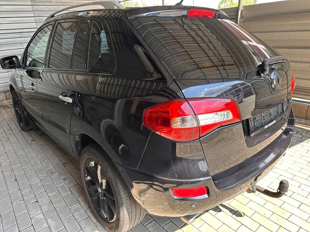 Gebraucht Renault Koleos Dynamique 150 PS (110 kW) 2009 Schwarz SUV