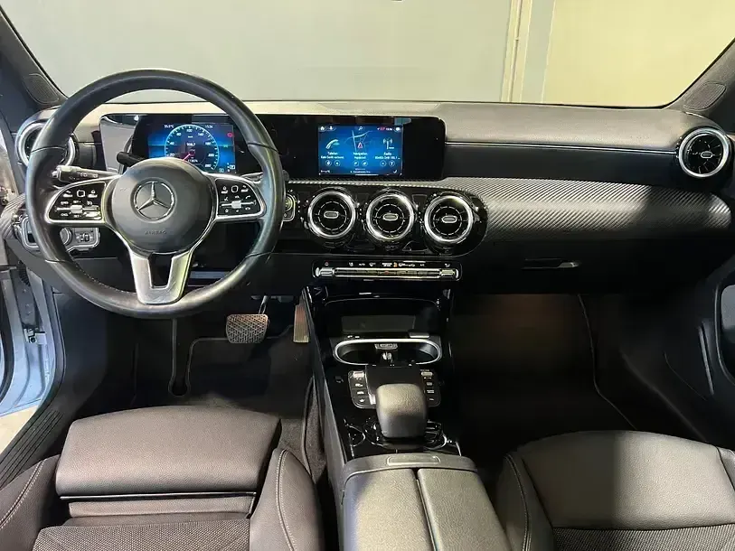 Gebraucht Mercedes CLA200 Advanced 150 PS (110 kW) 2023 Silber Limousine