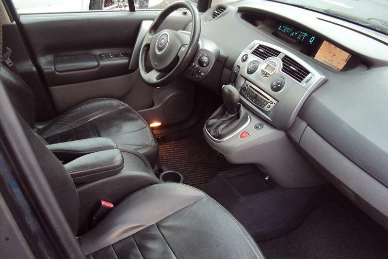 Gebraucht Renault Scénic II Exception 135 PS (99 kW) 2008 Blau Van / Kleinbus