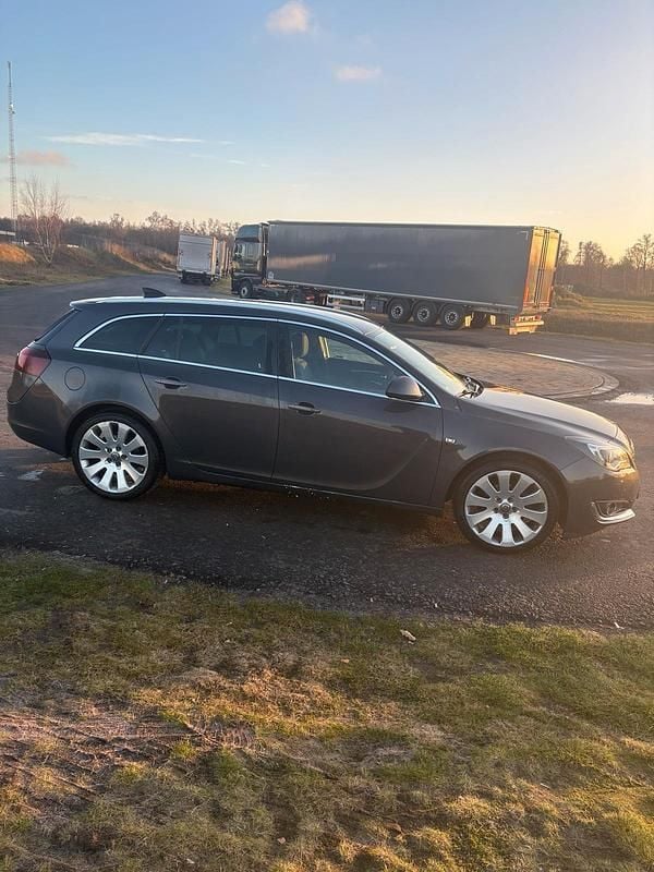Gebraucht Opel Insignia 136 PS (100 kW) 2016 Grau Kombi