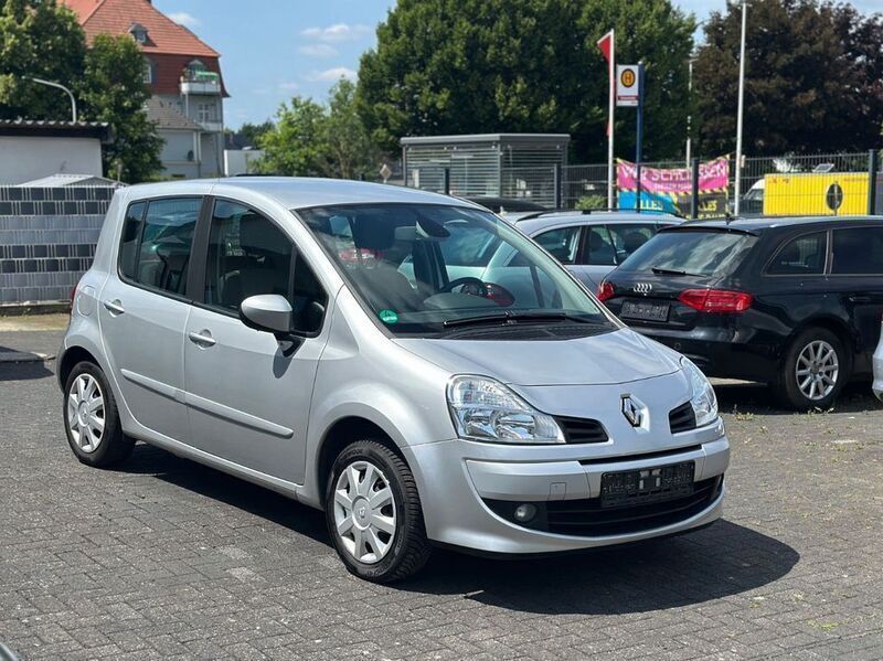 Grau Gebraucht 2009 Renault Modus Dynamique Van / Kleinbus | 3.000 € (Fairer Preis) - Bild 1/4