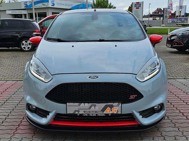 Gebraucht Ford Fiesta ST200 200 PS (147 kW) 2016 Asphaltgrau Kleinwagen