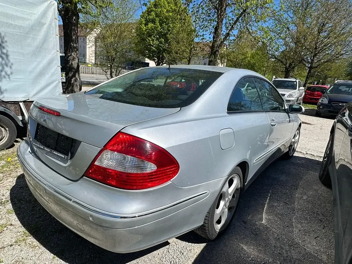 Gebraucht Mercedes CLK280 240 PS (176 kW) 2005 Grau Limousine