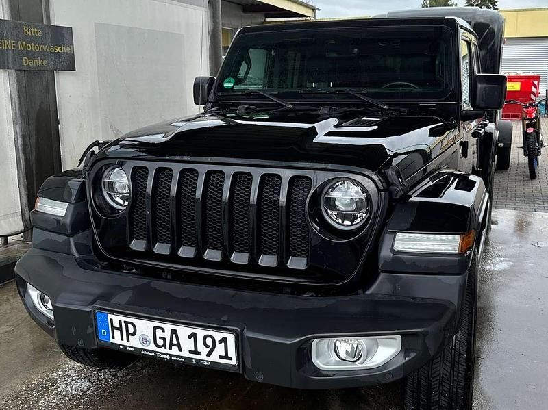 Schwarz Gebraucht 2019 Jeep Wrangler Unlimited Sahara SUV | 42.000 € (Fairer Preis) - Bild 1/4