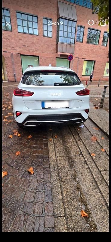 Gebraucht Kia XCeed Vision 141 PS (103 kW) 2022 Weiß SUV