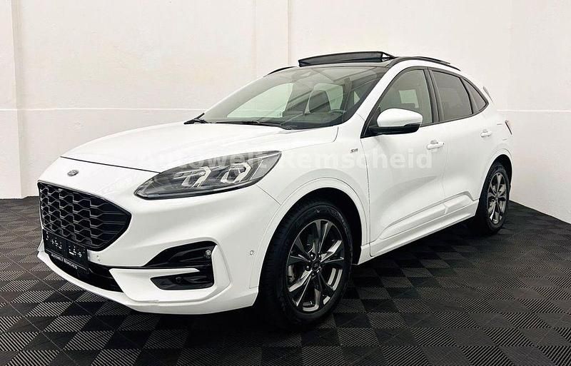 Gebraucht Ford Kuga ST-Line 151 PS (111 kW) 2022 Weiß SUV