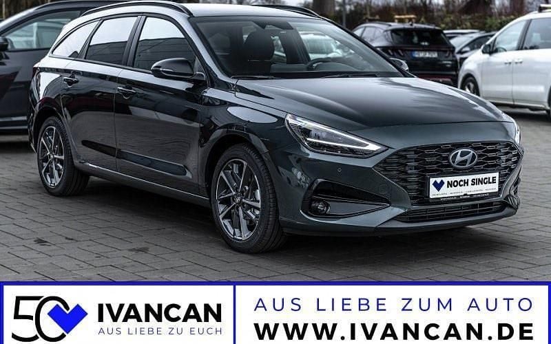 Grün Neu 2024 Hyundai i30 Advantage Kombi | 24.990 € (Fairer Preis) - Bild 1/4