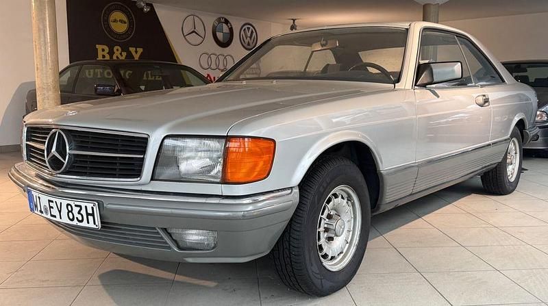 Silber Gebraucht 1983 Mercedes 500 Coupé | 18.999 € - Bild 1/4