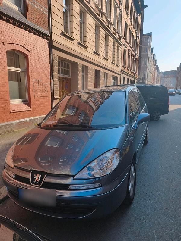 Gebraucht Peugeot 807 136 PS (100 kW) 2008 Grau Van / Kleinbus