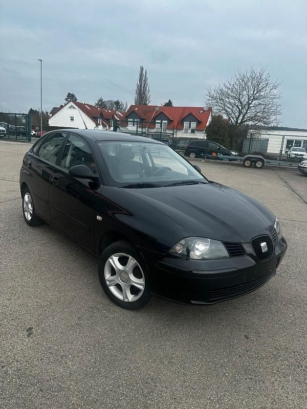Gebraucht Seat Ibiza 69 PS (50 kW) 2004 Schwarz Kleinwagen