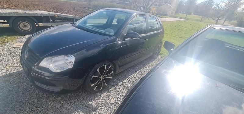 Gebraucht VW Polo 80 PS (58 kW) 2006 Schwarz Kleinwagen