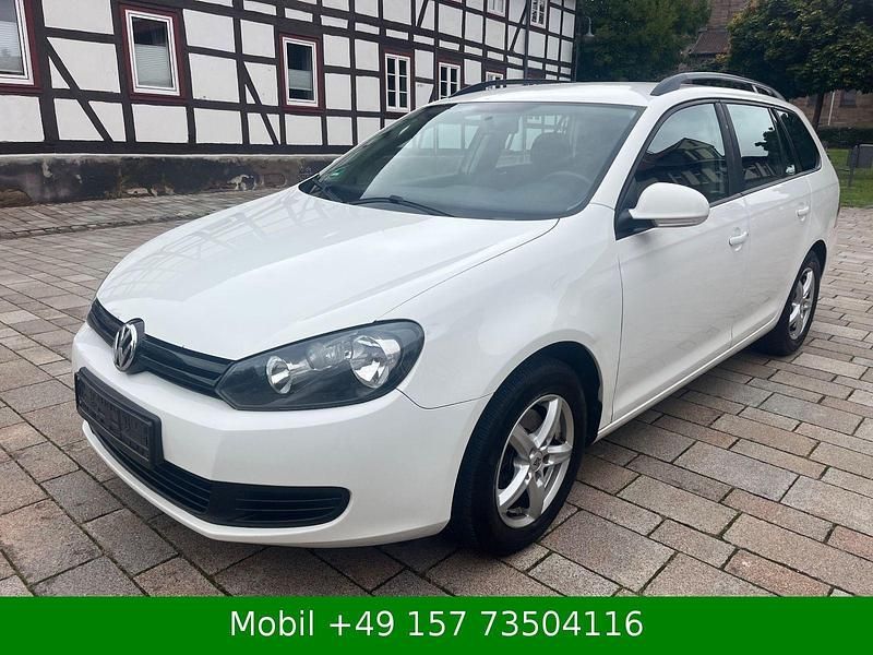 Weiß Gebraucht 2013 VW Golf VI Trendline Kombi | 3.200 € (Guter Preis) - Bild 1/4
