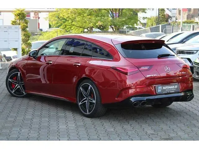 Gebraucht Mercedes CLA45 AMG AMG 421 PS (309 kW) 2024 Rot Kombi