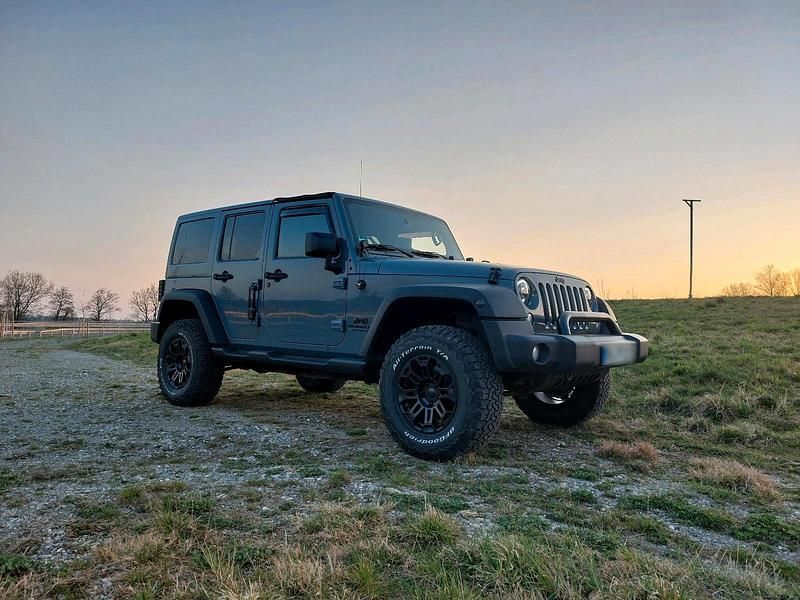Gebraucht Jeep Wrangler 225 PS (165 kW) 2014 Grau SUV