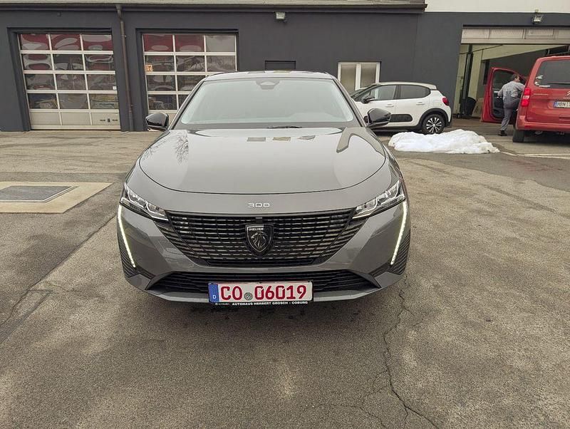 Gebraucht Peugeot 308 SW Allure 131 PS (96 kW) 2024 Grau Kombi