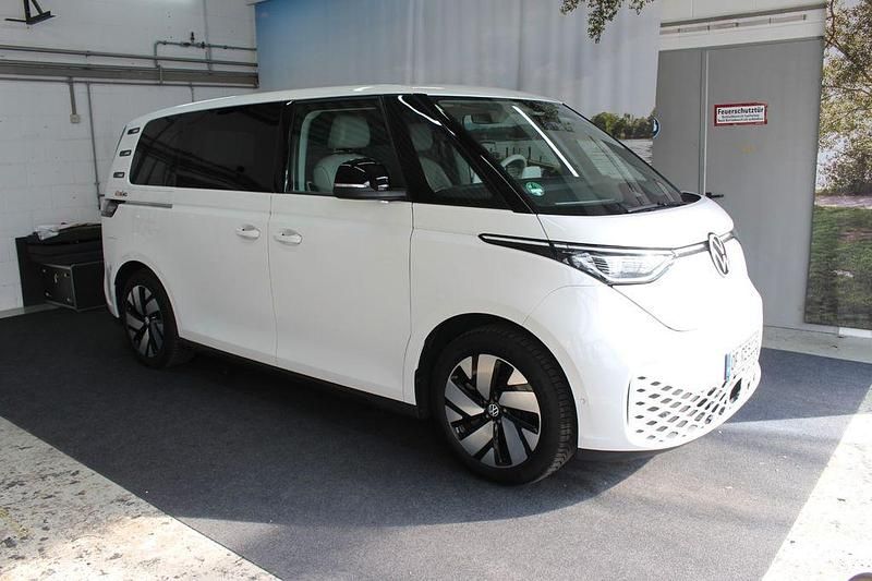 Gebraucht VW ID. Buzz Pro 150 kW (204 PS) 2023 Weiß Van / Kleinbus