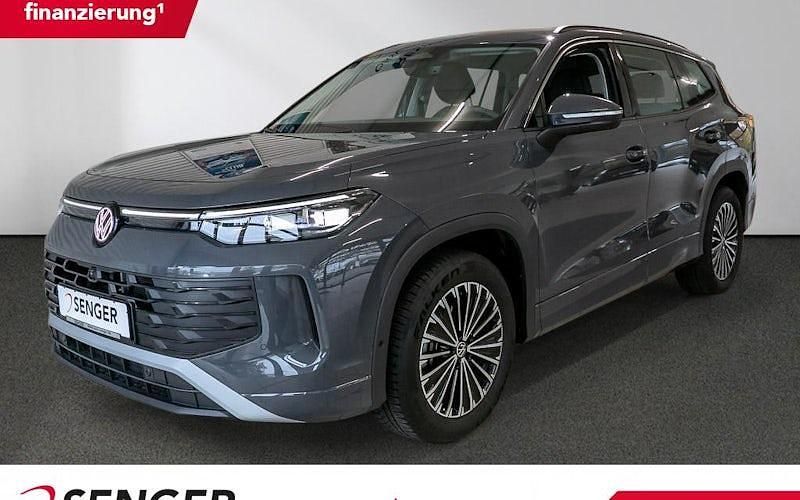 Grau Gebraucht 2025 VW Tayron Life SUV | 38.880 € - Bild 1/4