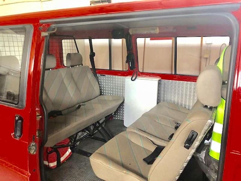 Gebraucht VW T4 77 PS (56 kW) 1994 Rot Van