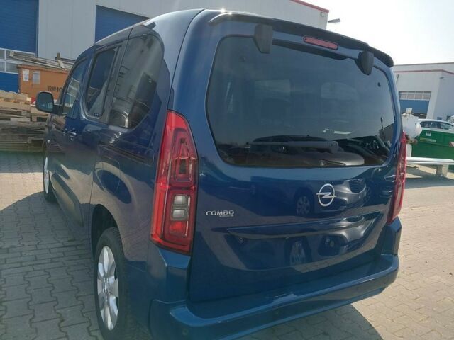 Gebraucht Opel Combo 131 PS (96 kW) 2021 Andere farbe Van / Kleinbus