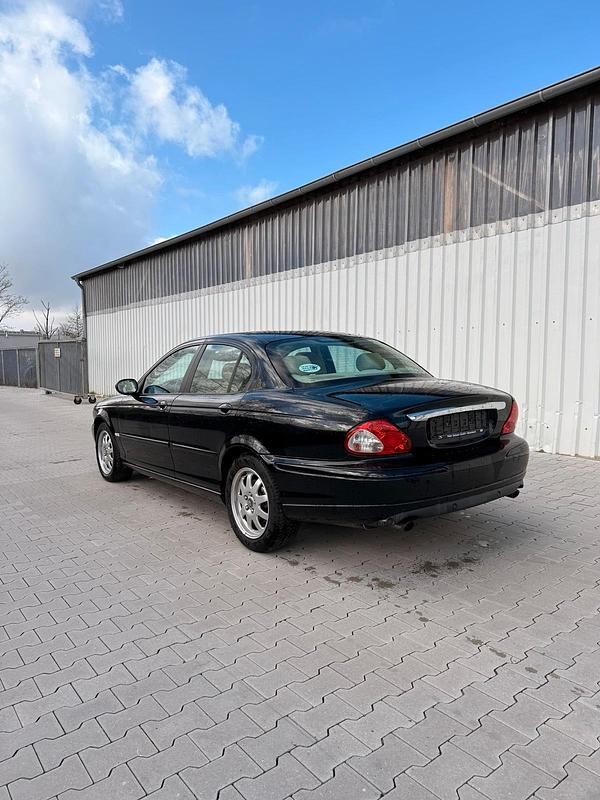 Gebraucht Jaguar X-type Executive 195 PS (143 kW) 2004 Schwarz Limousine